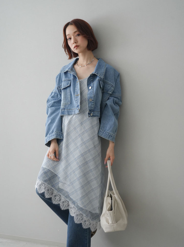 【套裝】牛仔短版襯衫外套+不對稱格紋蕾絲吊帶背心+流蘇半喇叭牛仔褲（三件套）