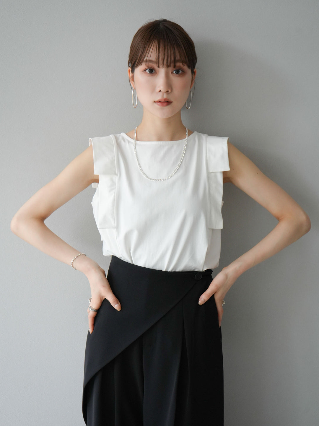 [Pre-order] Panel sleeveless top/off