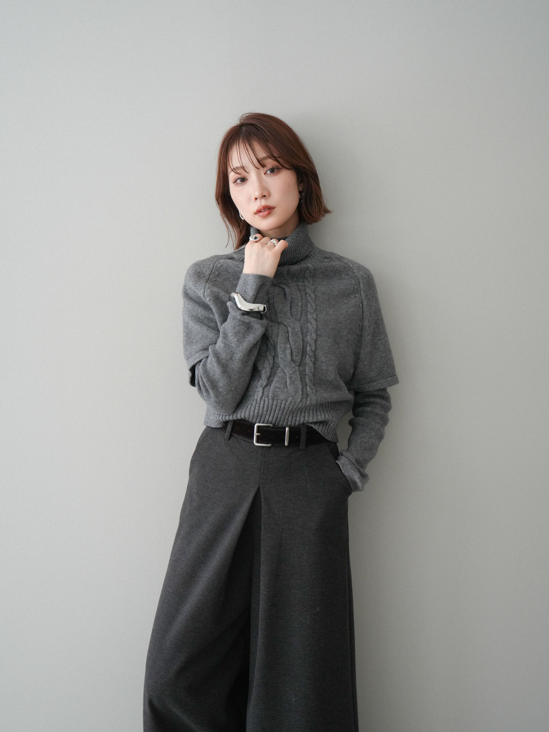 [予約]ケーブル編みタートルハーフスリーブニットアンサンブル/gray
