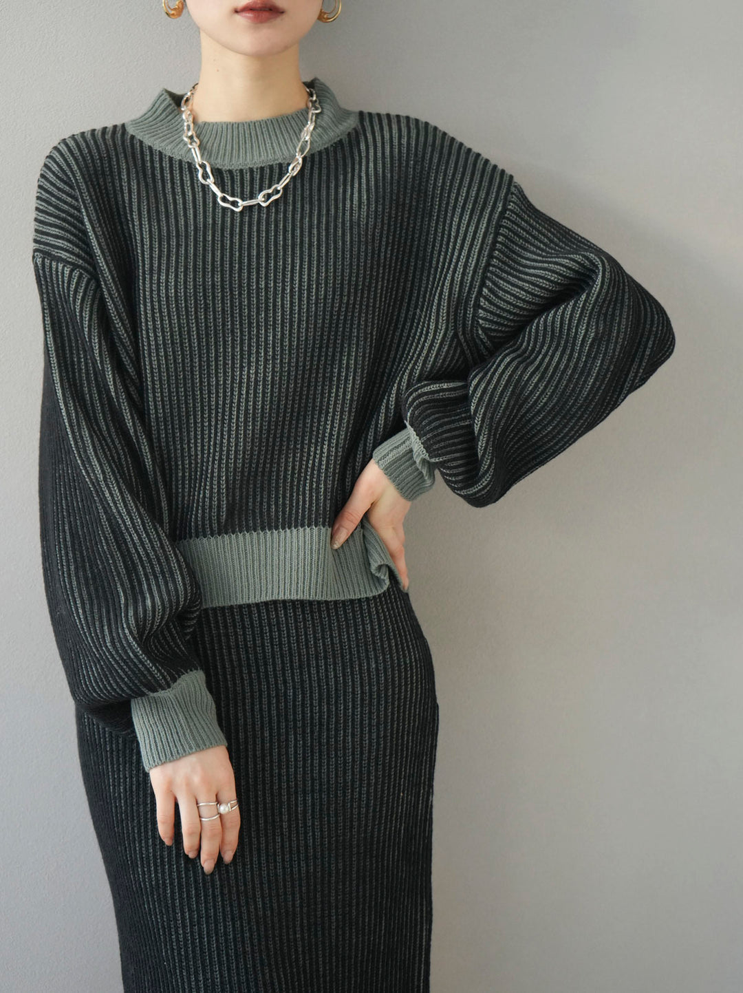 [Pre-order] Color-coordinated striped ribbed knit pullover/green