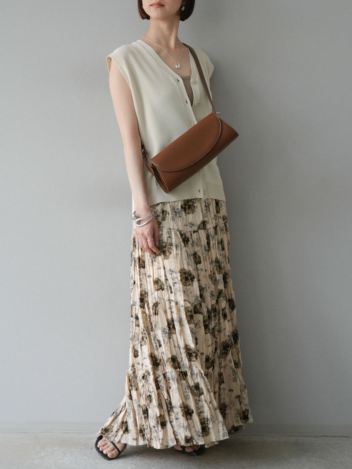 [SET] V領人造絲針織背心+花邊長裙（2件組）