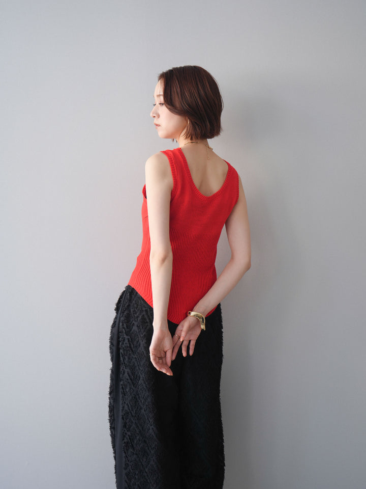 [予約]レースアップリブニットタンクトップ/red