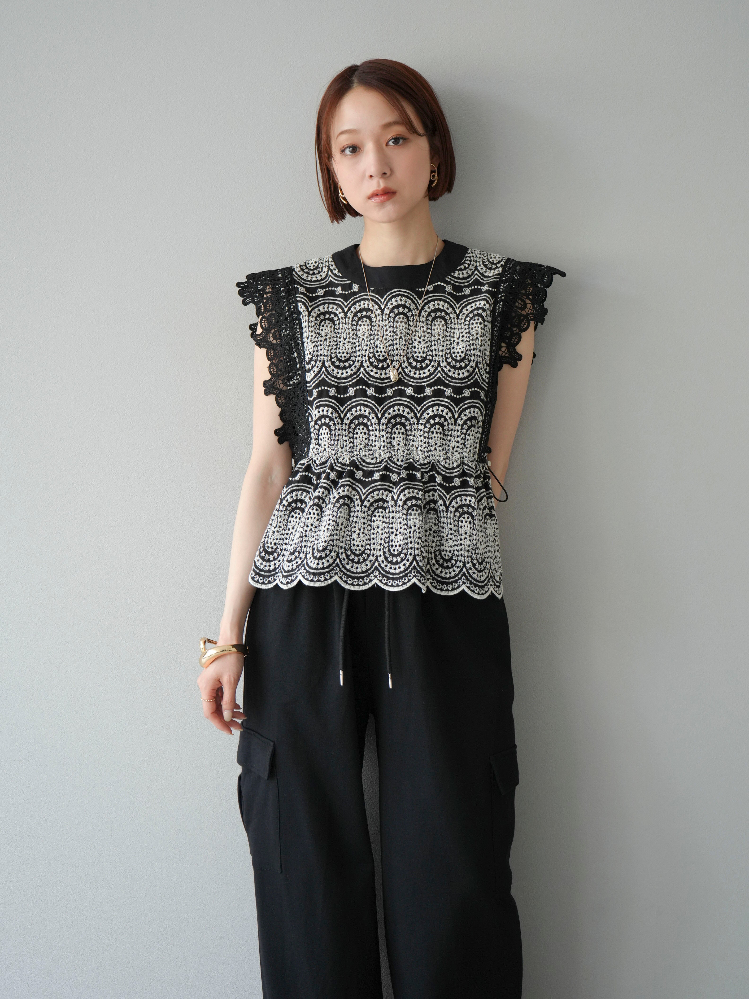SET]スカラップ刺繍レースブラウス+ウエストラインサイドポケット