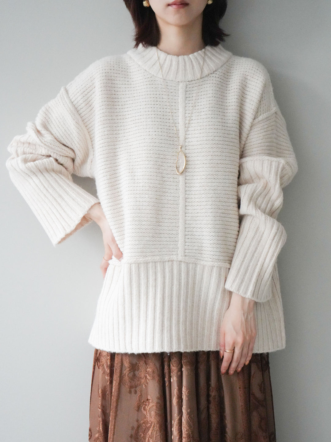 [SET]編み地切替ボトルネックニットプルオーバー+アンティーク柄フロッキーマキシスカート(2set)