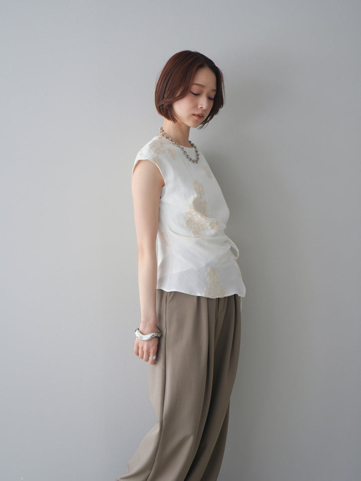 [SET]リネンタッチフラワージャガードトップス+ベルト付キーホルダーモチーフワイドパンツ(2set)