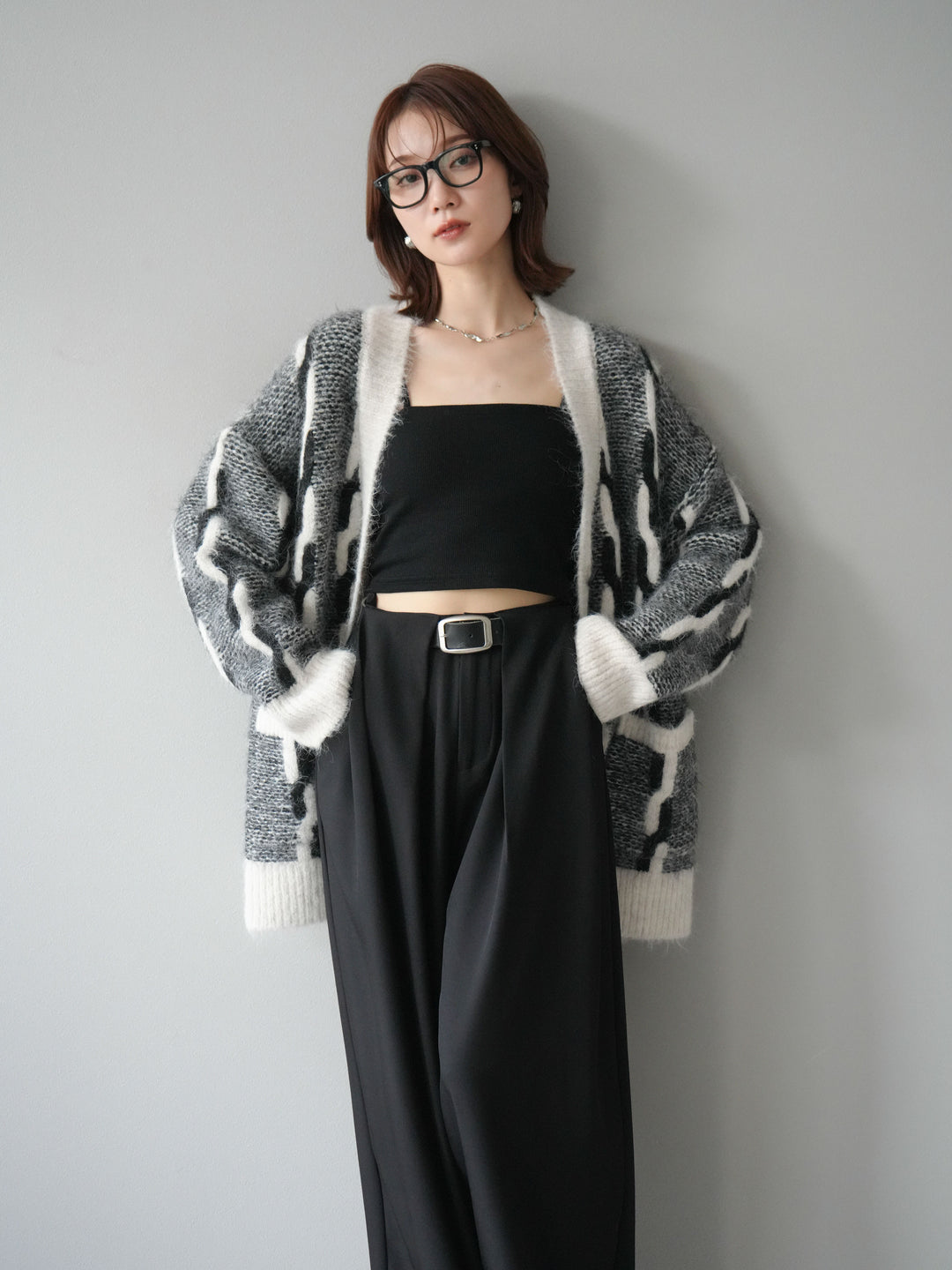 [SET]バイカラー編み込みデザインニットカーディガン+ベルトループデザインワイドパンツ(2set)