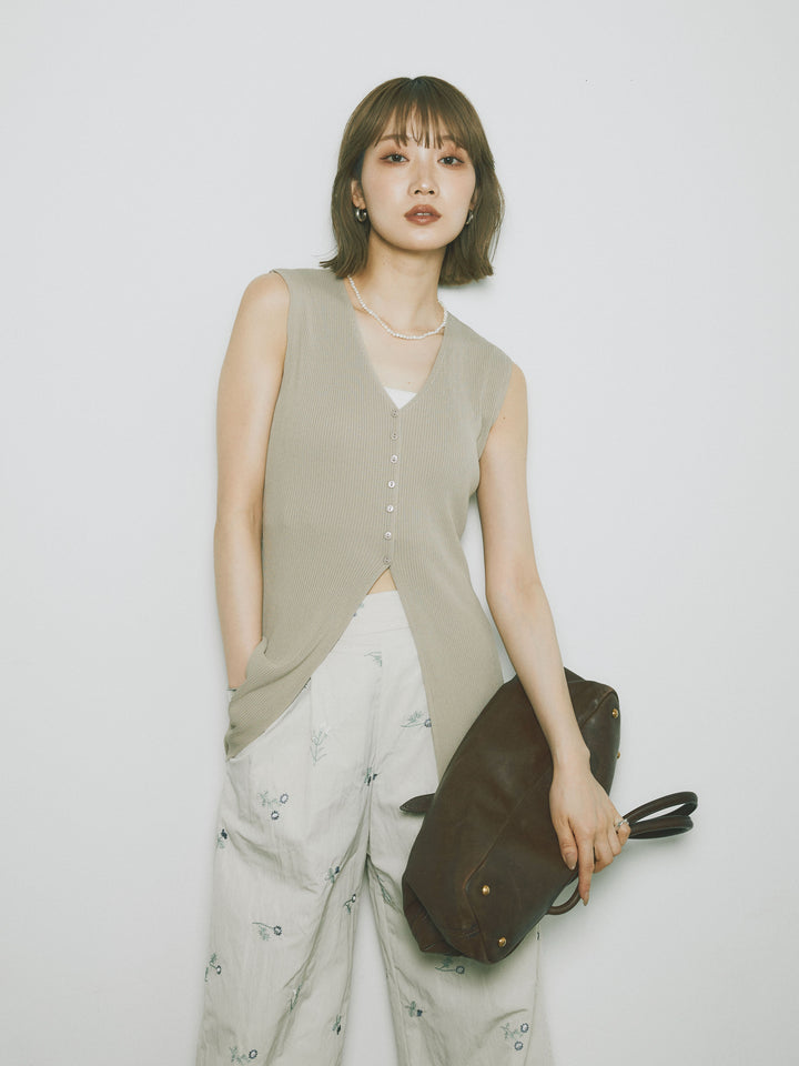 [予約]フロントスリットリブシェイプニットトップス/ベージュ