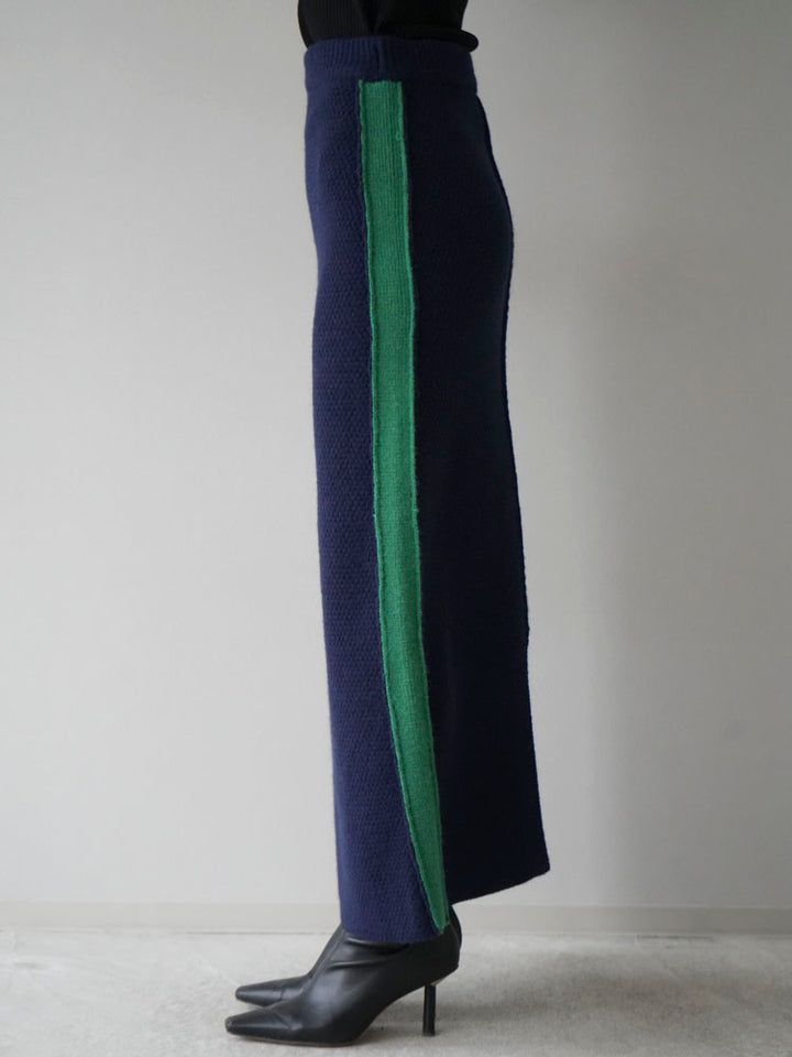 [Pre-order] Color-coordinated knit I-line skirt/navy