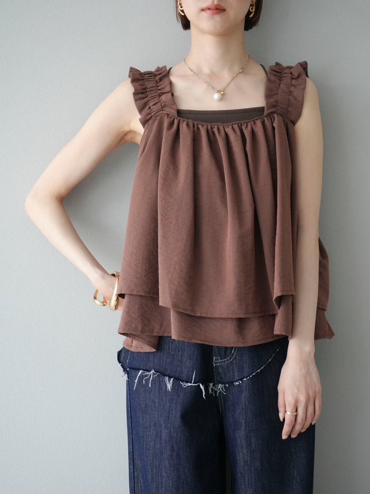 [SET] 縮肩喇叭背心 + 臀部設計牛仔褲 (2 件套)