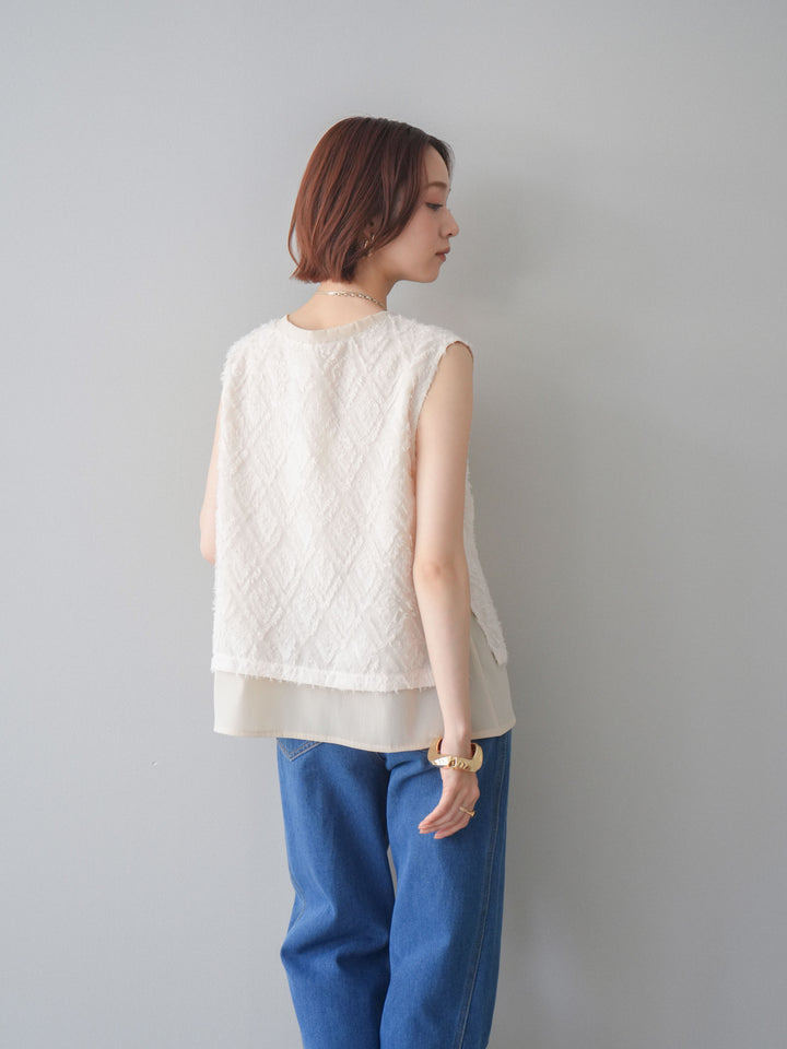 [SET]フリンジレイヤードVネックノースリーブ+フラワー刺繍ストレートデニム(2set)