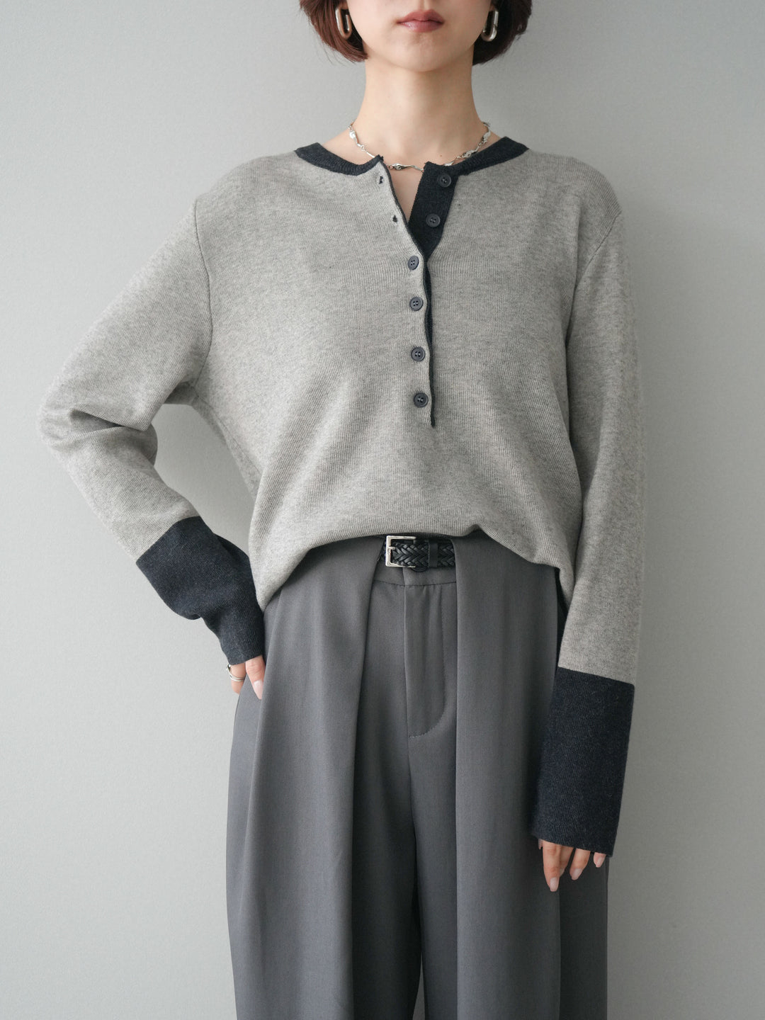 [SET]ヘンリーネック配色ニットソー+ベルトループデザインワイドパンツ(2set)