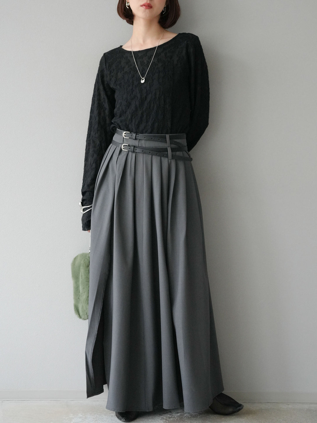 [SET]シアージャガードトップス+エステルプリーツスリットスカート(2set)