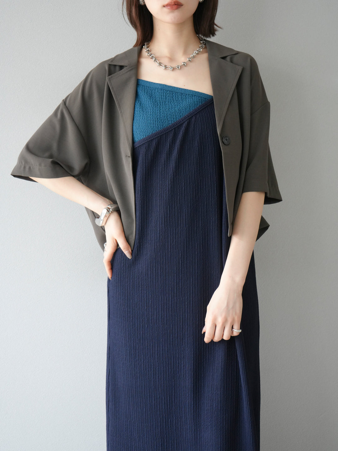 [予約]ハーフショートジャケット/チャコール