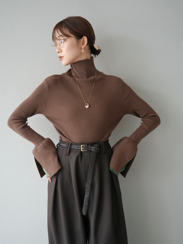 [SET] 疊層喇叭袖高領針織上衣 + 雙褶寬褲 (2 套)