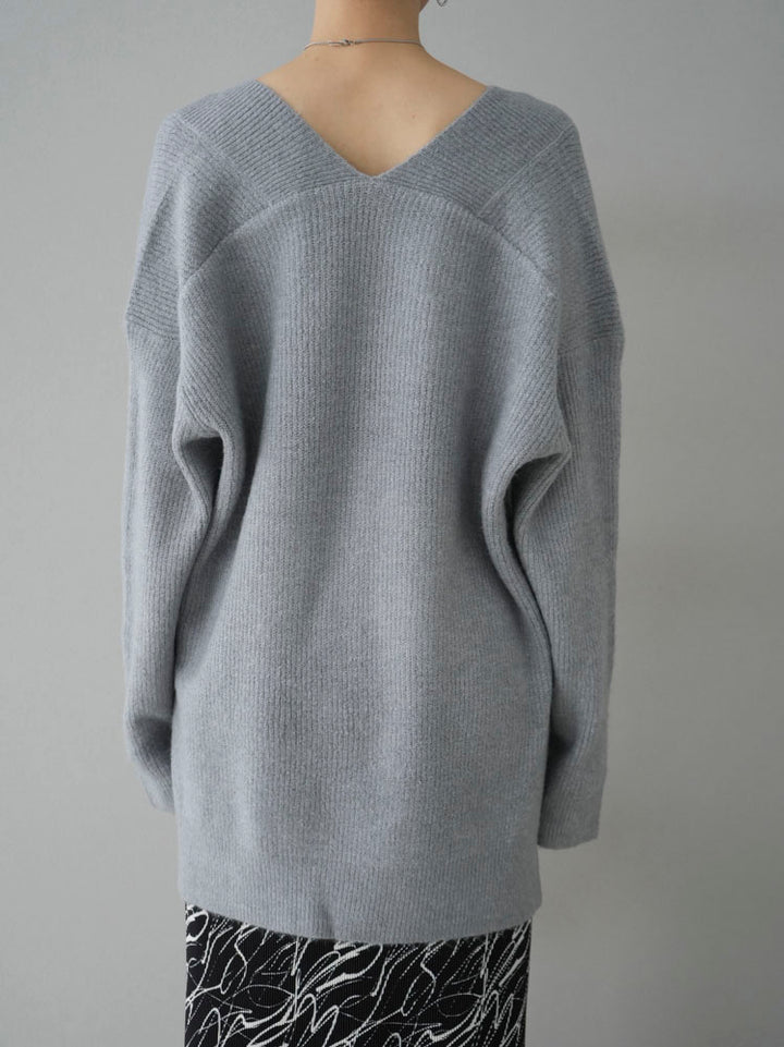 [Pre-order] Deep V-neck side slit knit pullover/gray