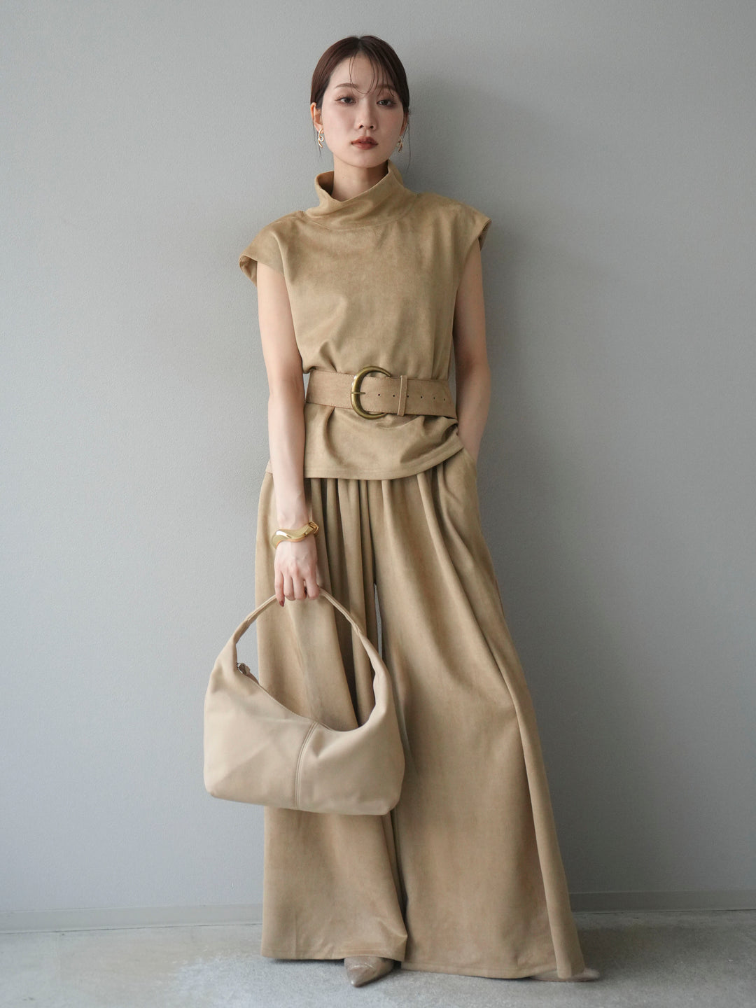 [SET]ベルト付スエードハイネックプルオーバー＆ワイドパンツSET UP