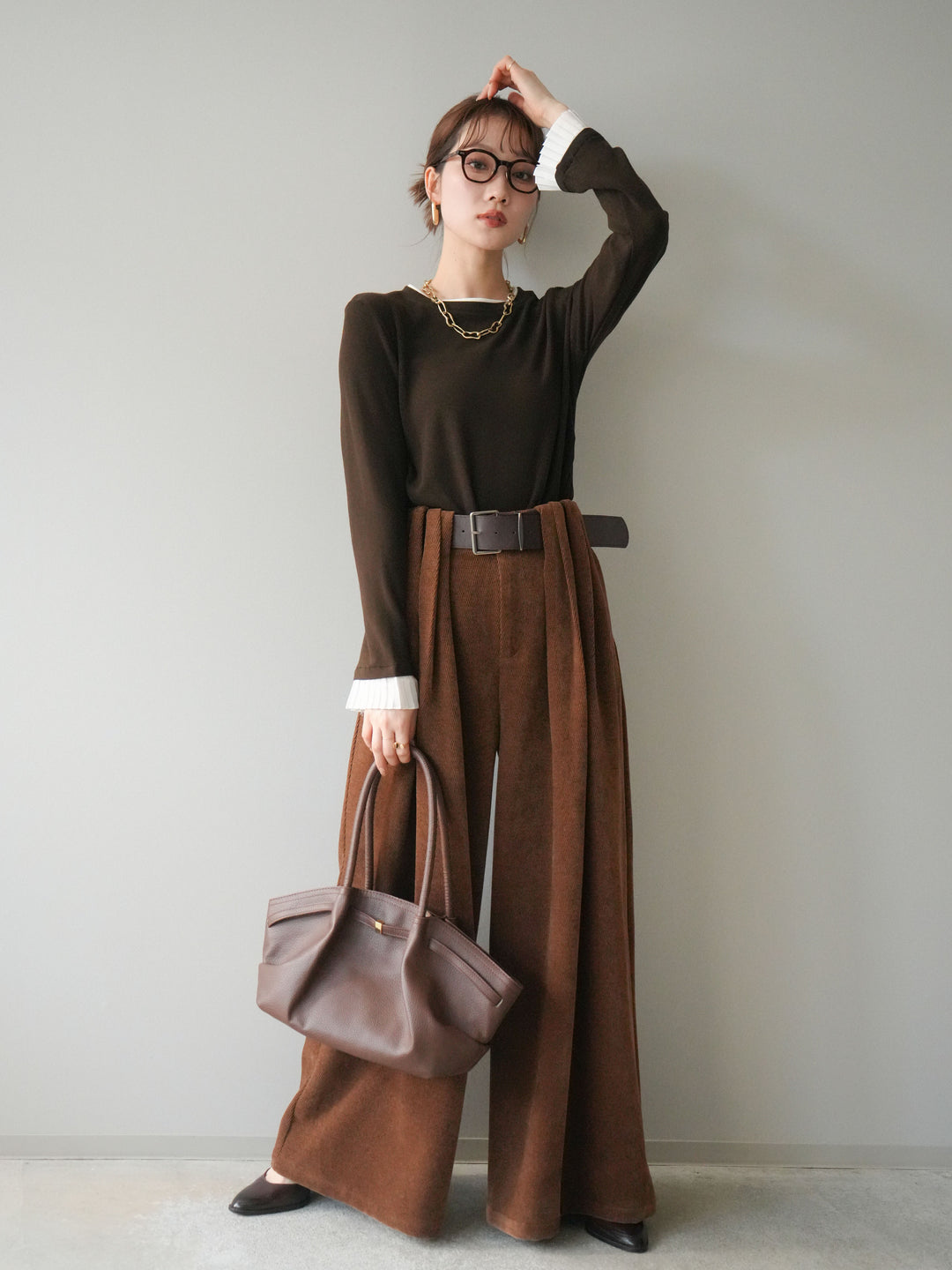 [SET]袖プリーツ配色レイヤードトップス+ベルトデザインループコールテンワイドパンツ(ベルト付き)(2set)