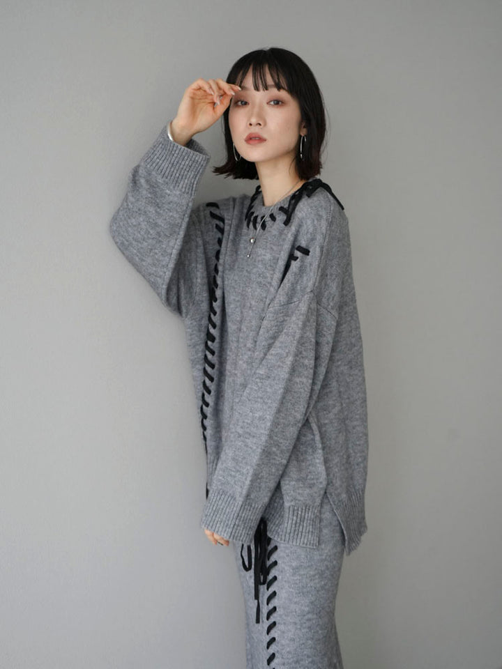 [Pre-order] Hand-stitched color-coordinated over-knit pullover/gray