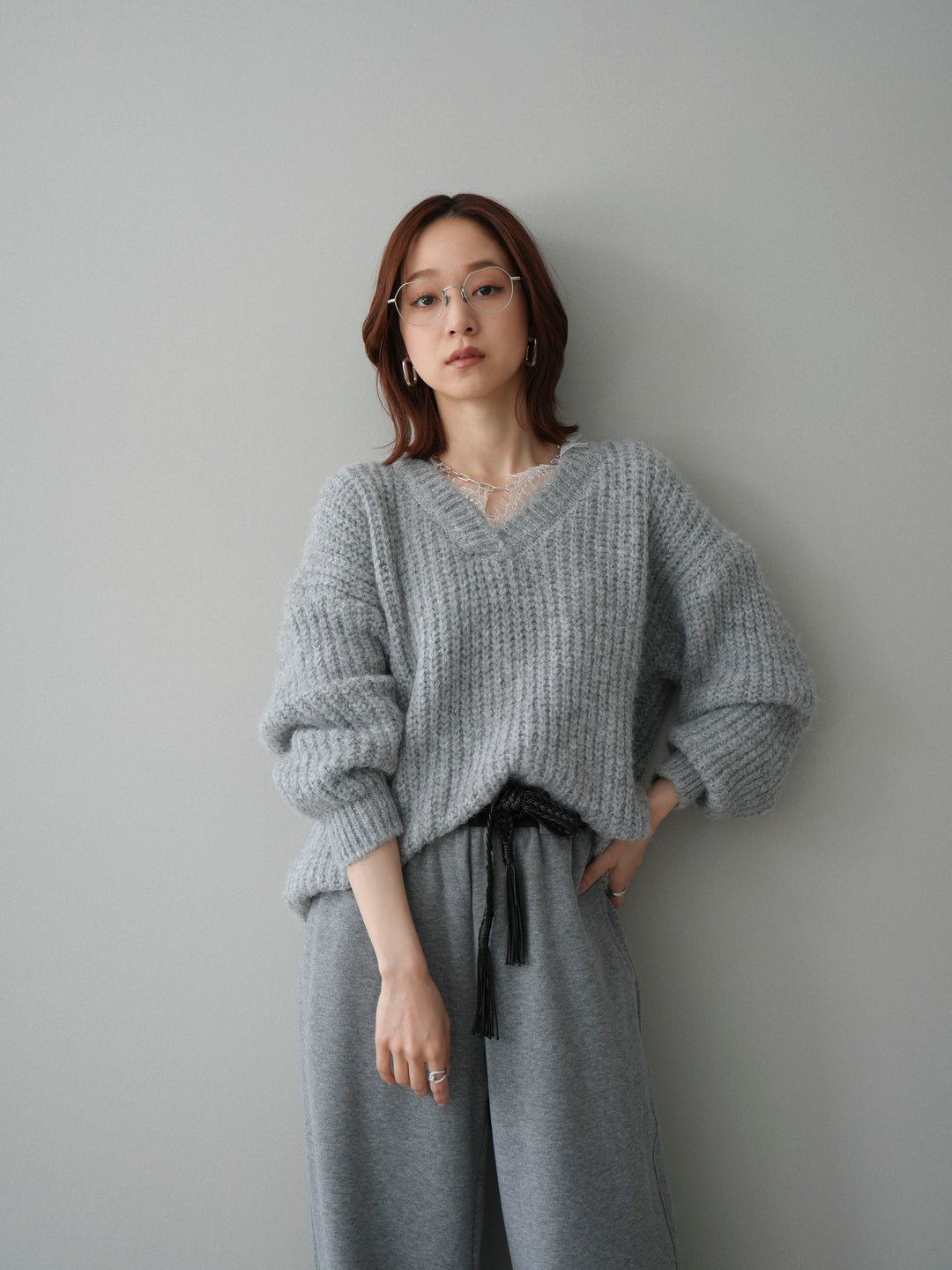 [SET]Vネックレースニットプルオーバー+編み込みベルト付きウエスト配色スエットパンツ(2set)