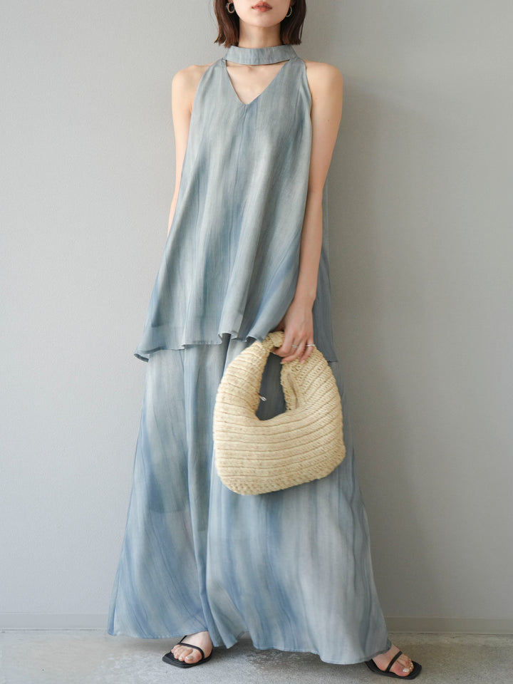 [SET] 細膩花紋V領襯衫＆喇叭裙（2套）