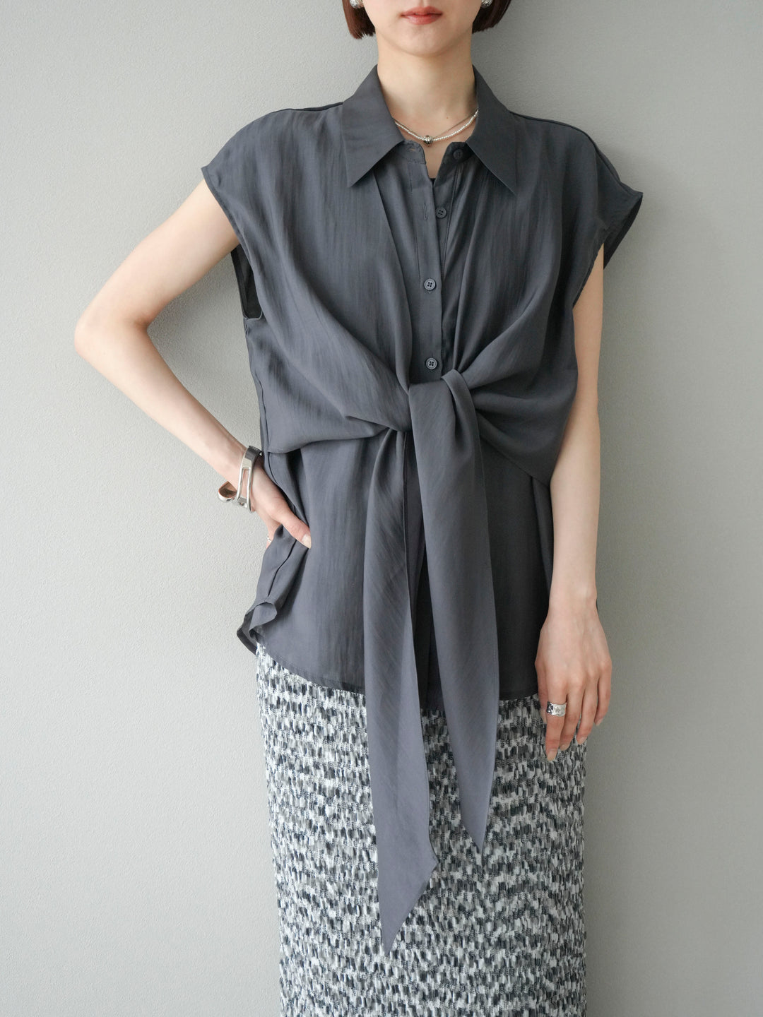 [SET]フロントタイシアーブラウス+マルチカラーランダムプリーツタイトスカート(2set)