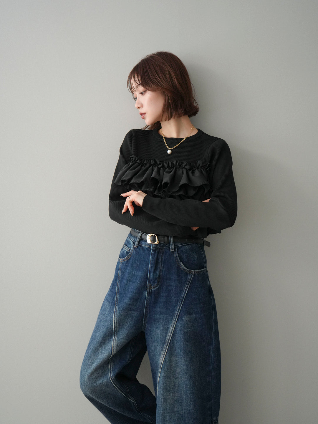 [予約]フリルビスチェドッキングスポンジニットプルオーバー/black