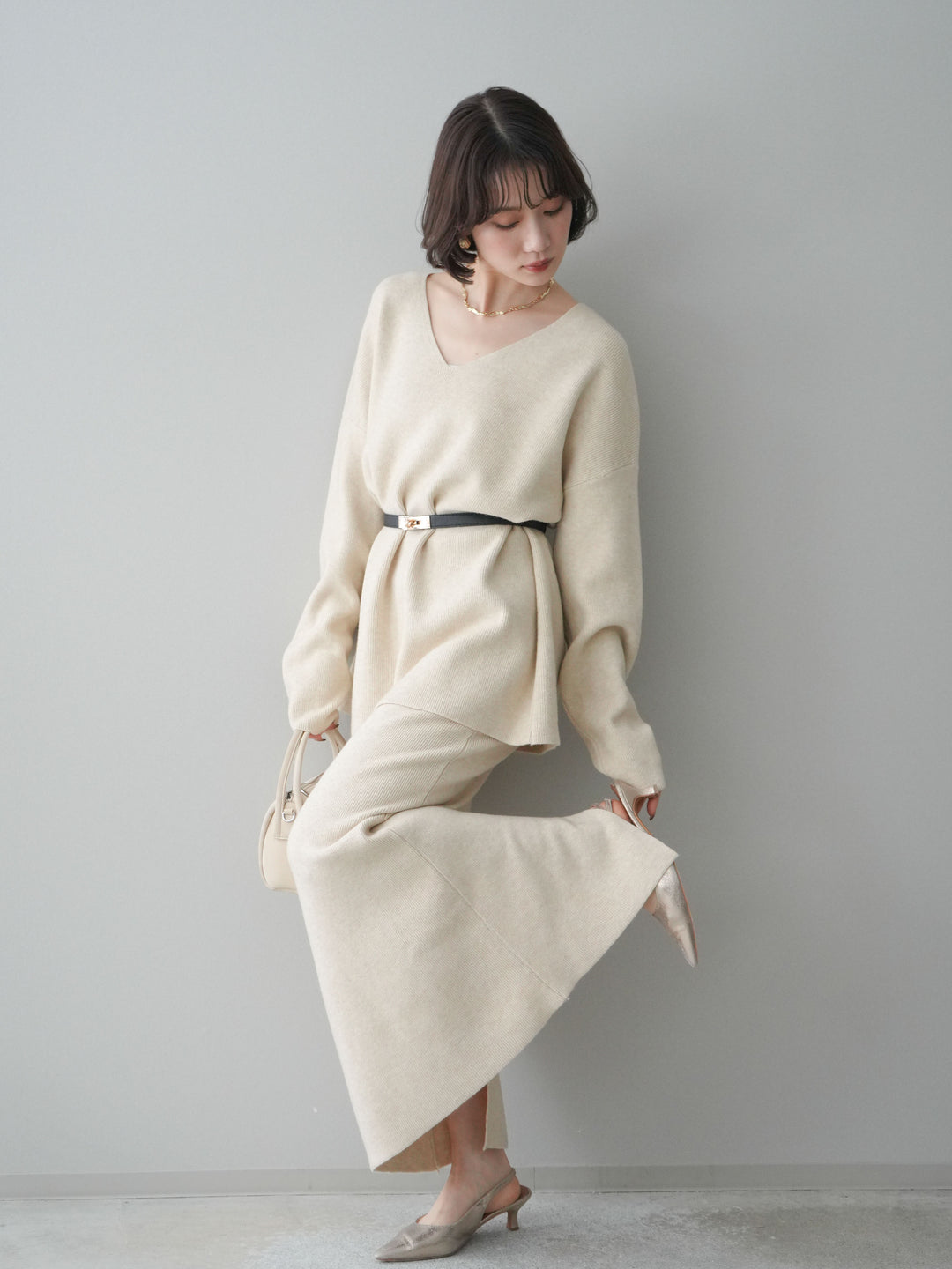 [SET]ベルト付Vネックニット＆スカートSET UP(2set)