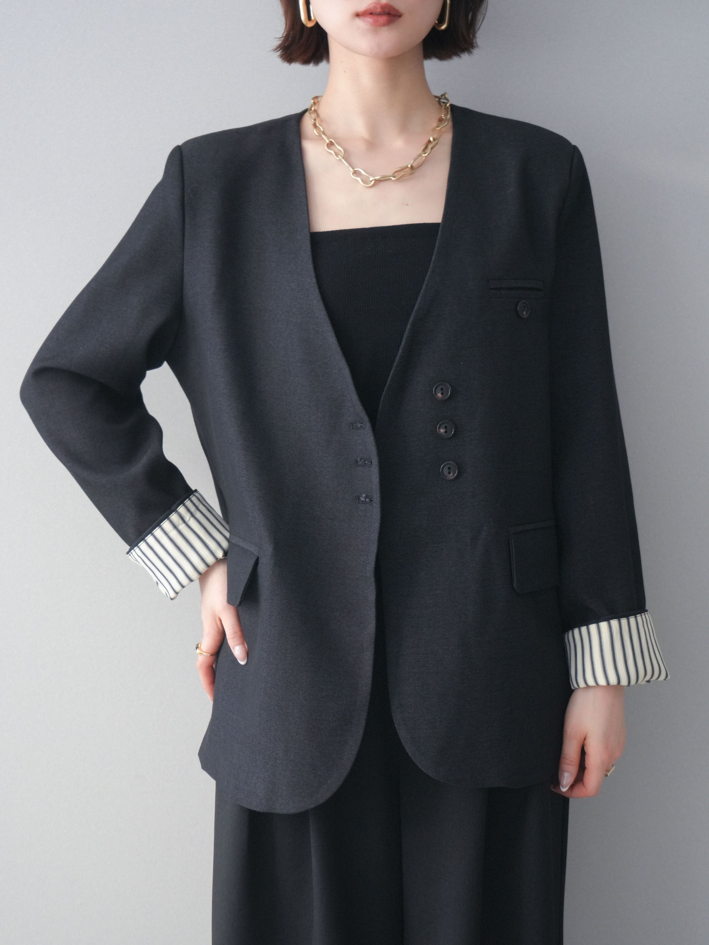 アウター – Lumier