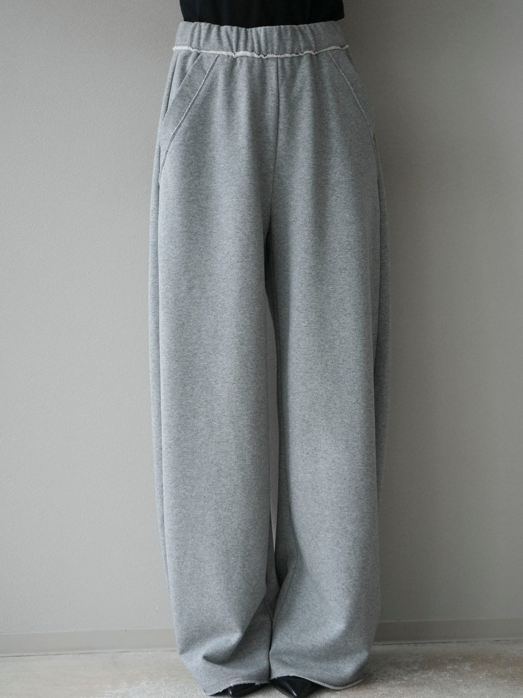 [予約]アウトシームカットオフスエットパンツ/lightgray