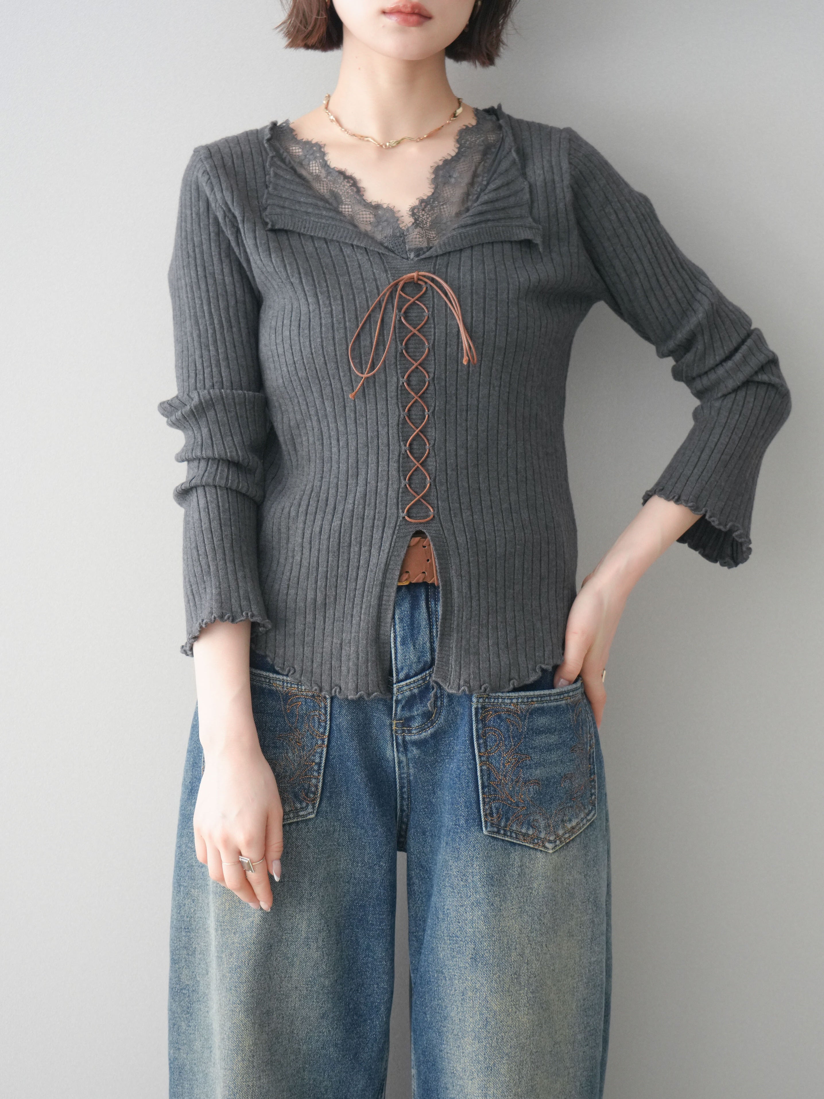 SET]レースネックレースアップリブニットトップス+レースネックレース