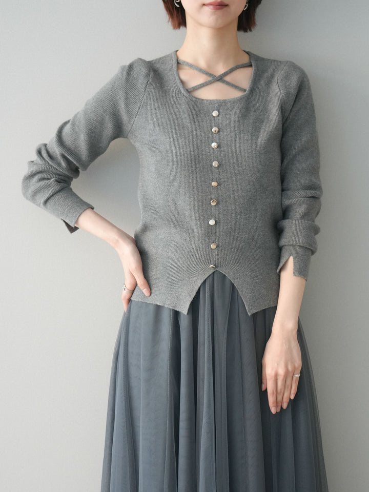 [予約]クロスデザインネックシルバーボタンニット/gray