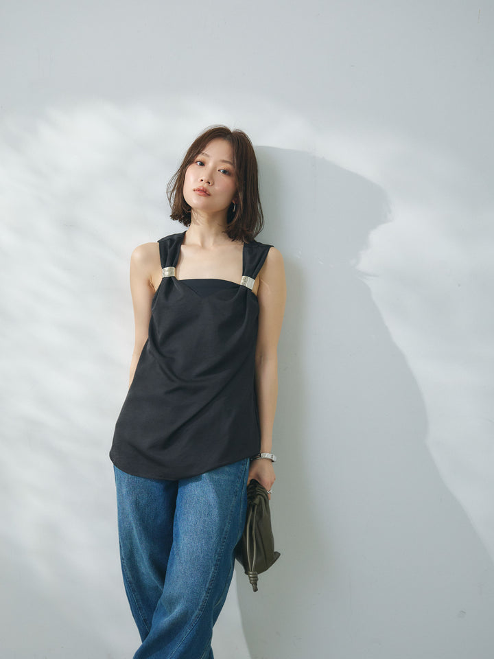[予約]メタルモチーフノースリーブブラウス/black
