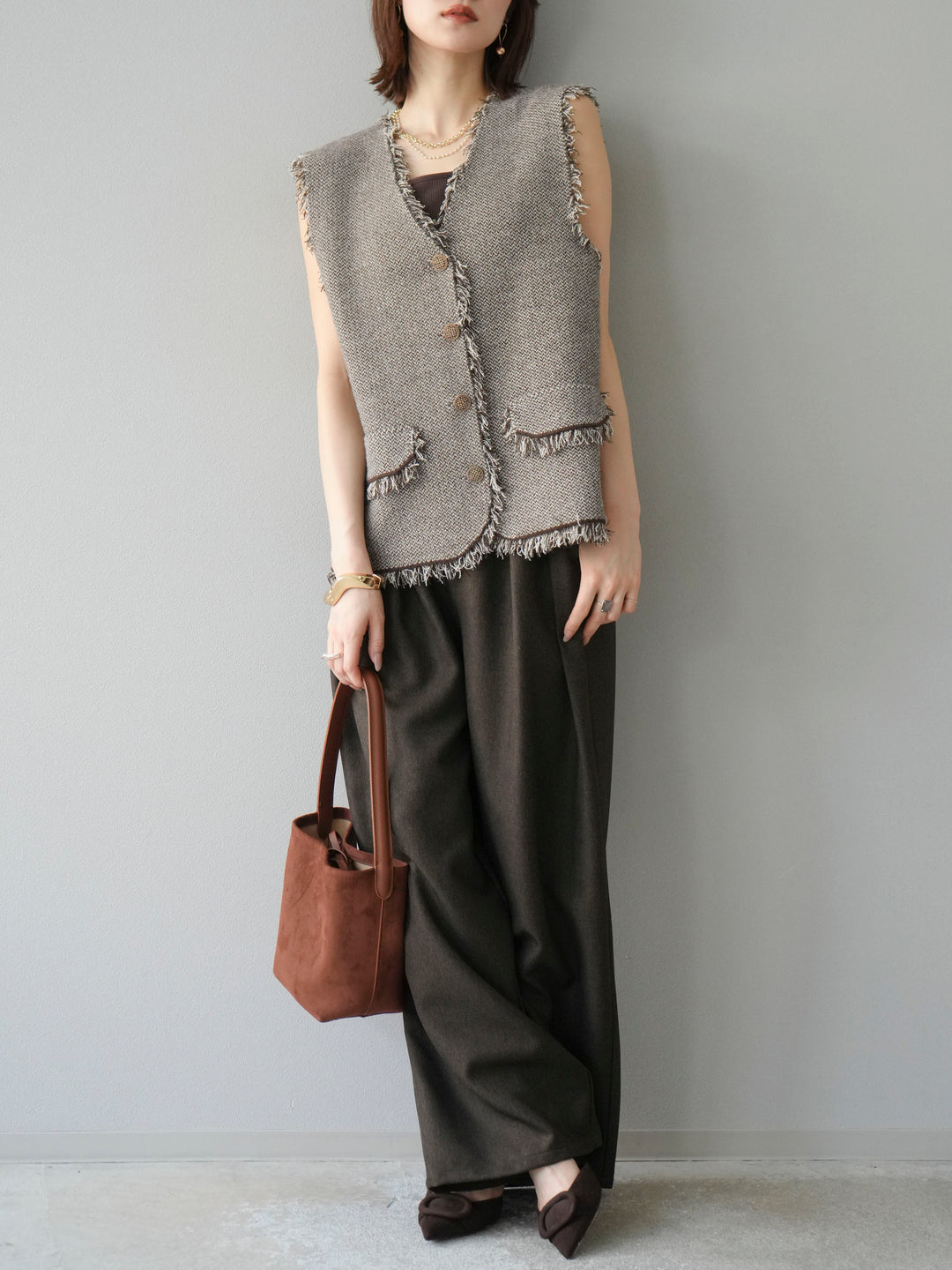 [予約]レザーパイピングタックワイドパンツ/ブラウン