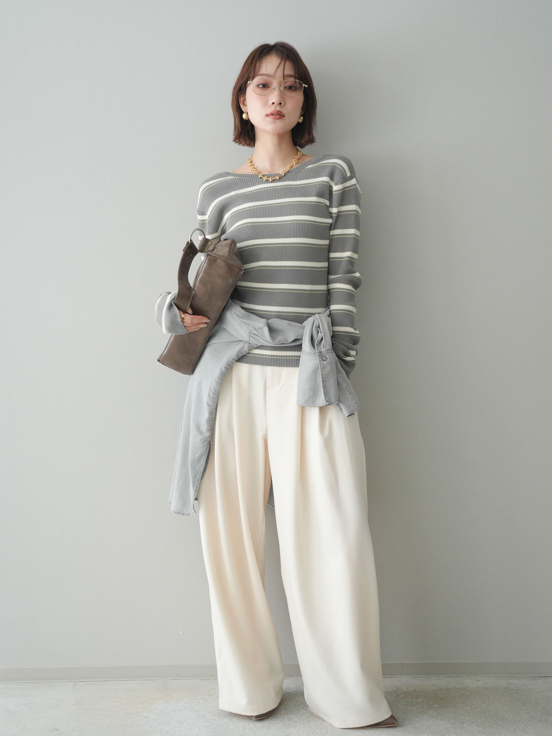 [予約]ウエストバイカラータックワイドパンツ/ivory