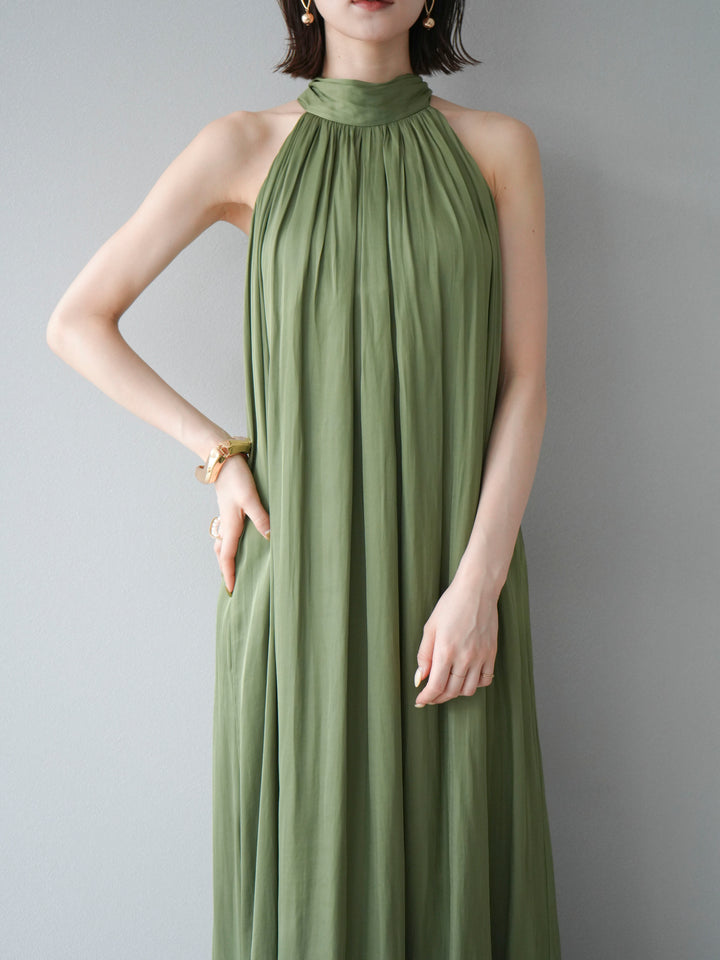 [予約]シャイニーホルターワンピース/グリーン