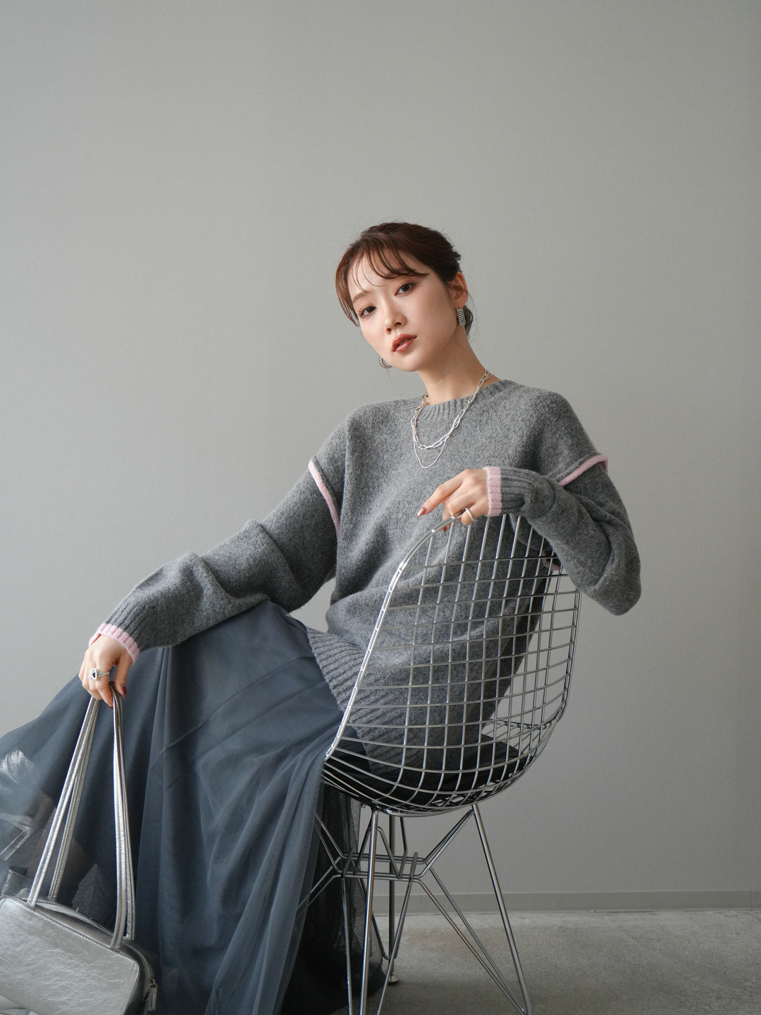 [予約]バイカラーパイピングニットプルオーバー/gray