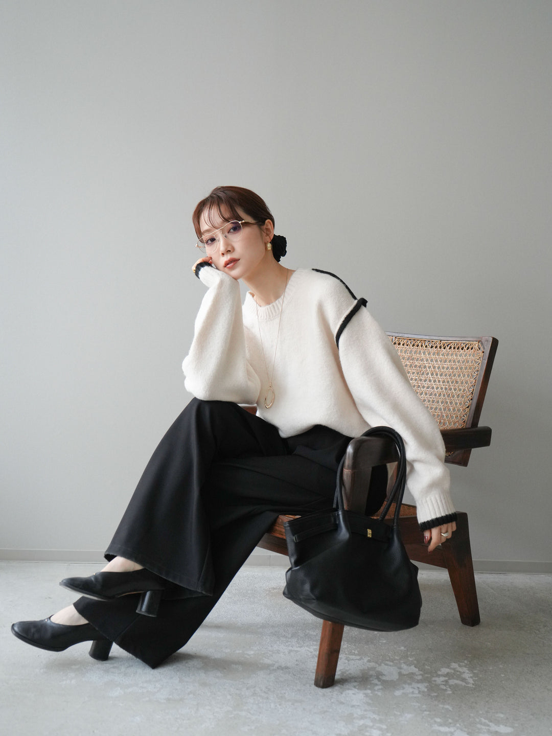 [予約]バイカラーパイピングニットプルオーバー/ivory