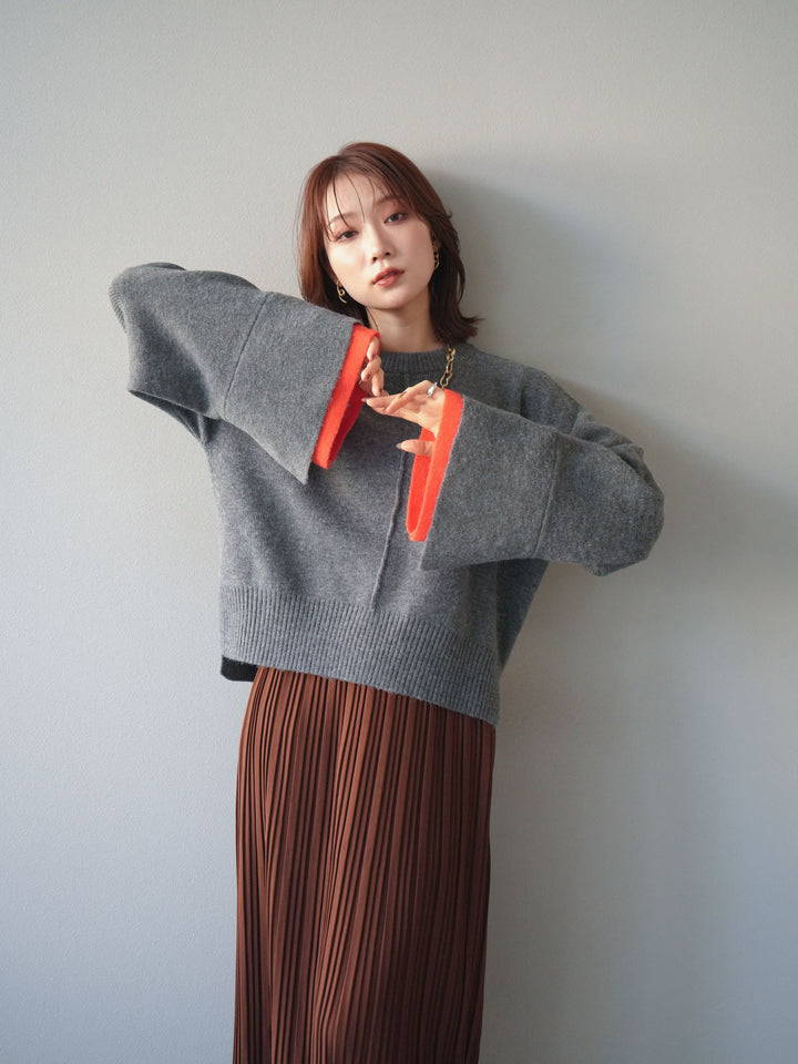 [予約]袖レイヤード配色ニットプルオーバー/charcoal