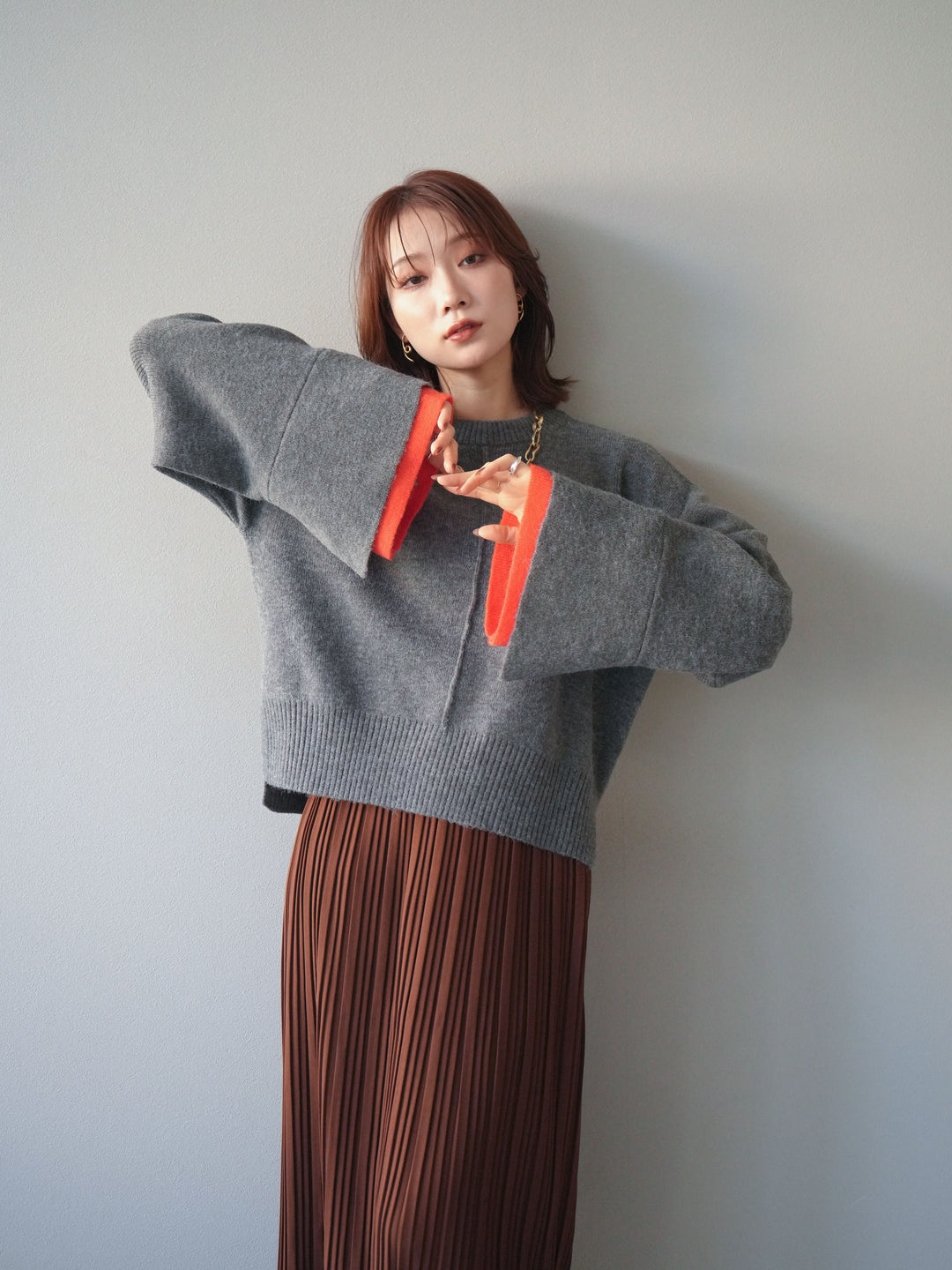 [SET]袖レイヤード配色ニットプルオーバー+プリーツIラインスカート(2set)