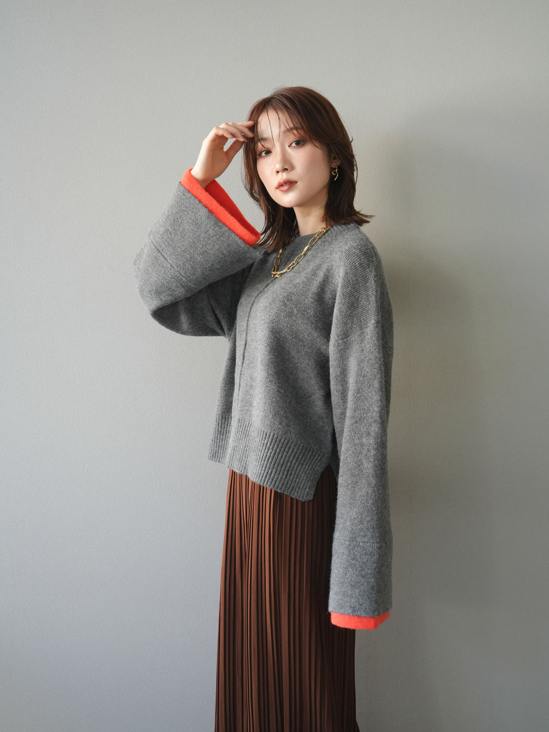 [SET]袖レイヤード配色ニットプルオーバー+プリーツIラインスカート(2set)