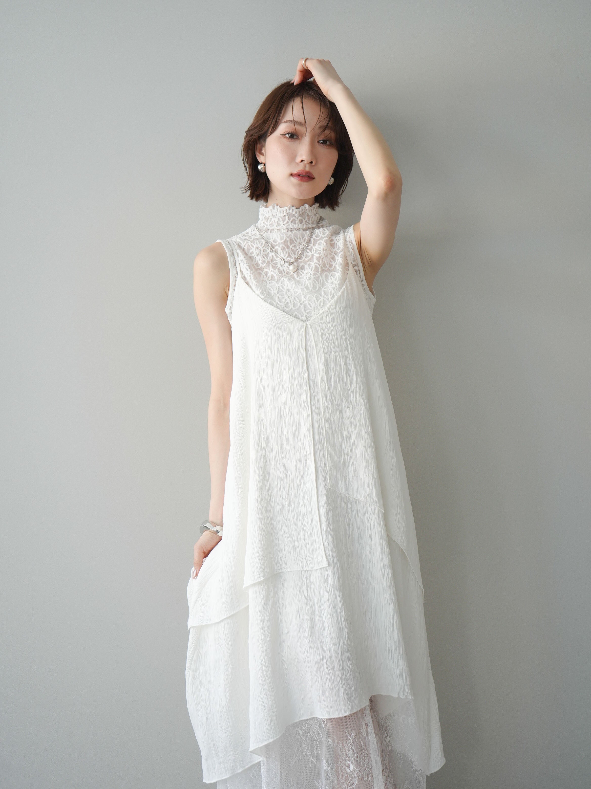 SET]レース切替アシンメトリーワンピース+ノースリーブプチネック