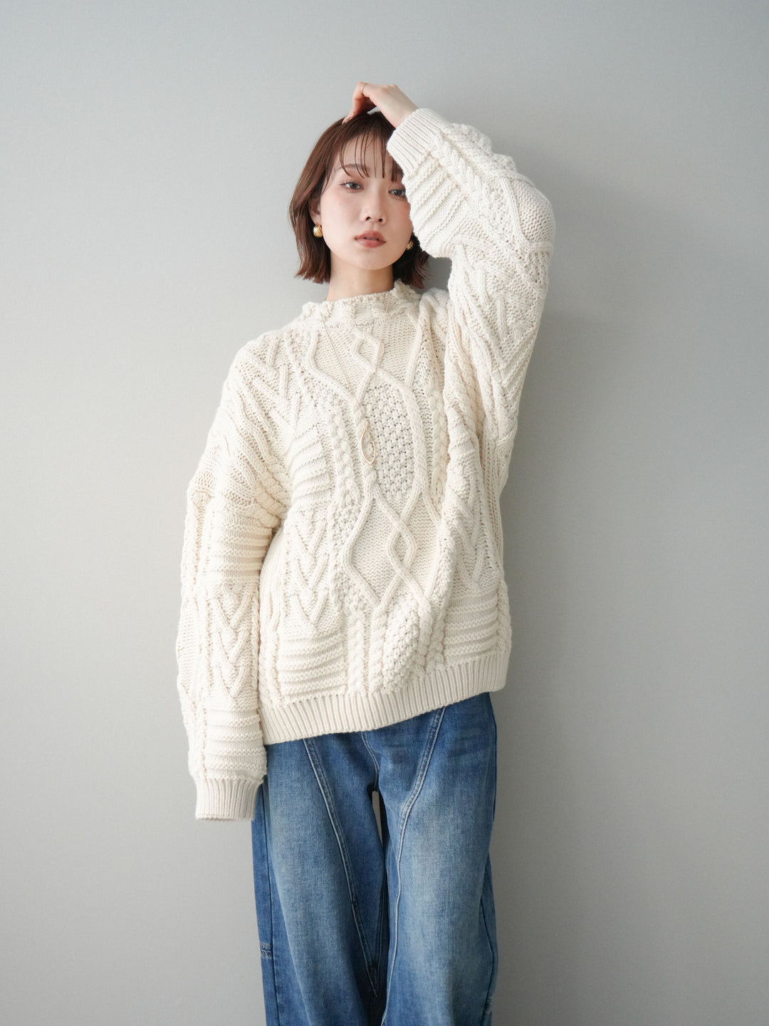 [SET]ケーブル編みモックネックニットプルオーバー+選べるアクセセット(2set)