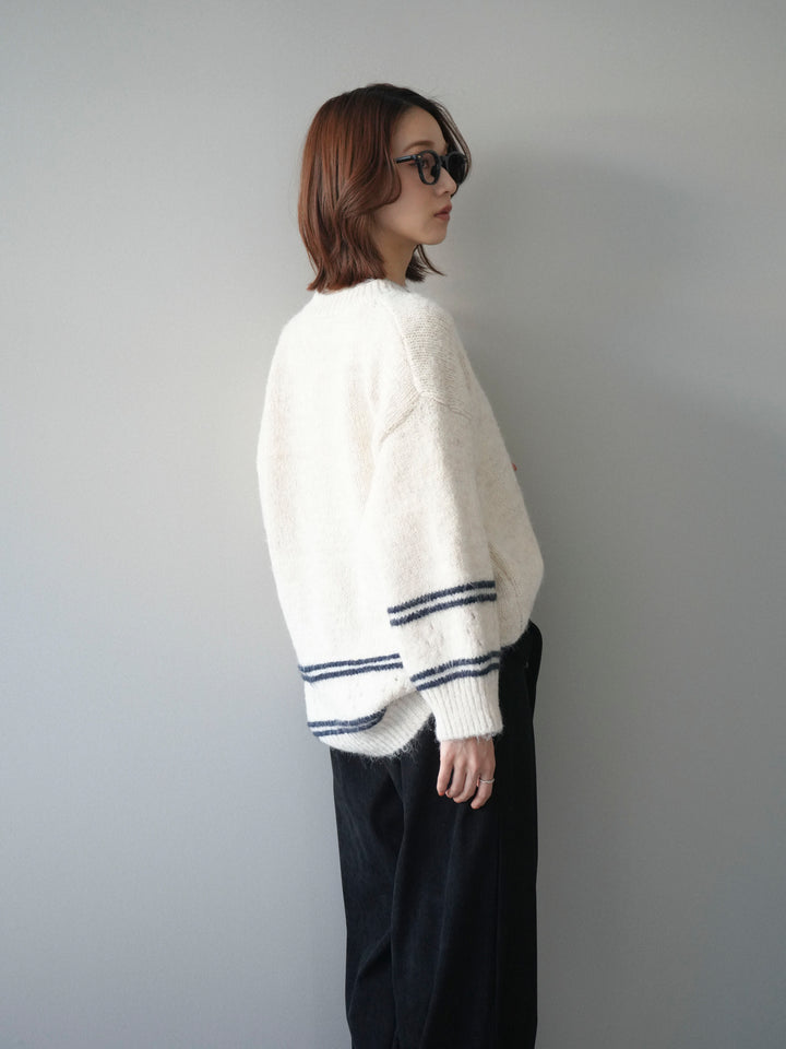 [予約]クルーネックラインボーダーニットプルオーバー/white