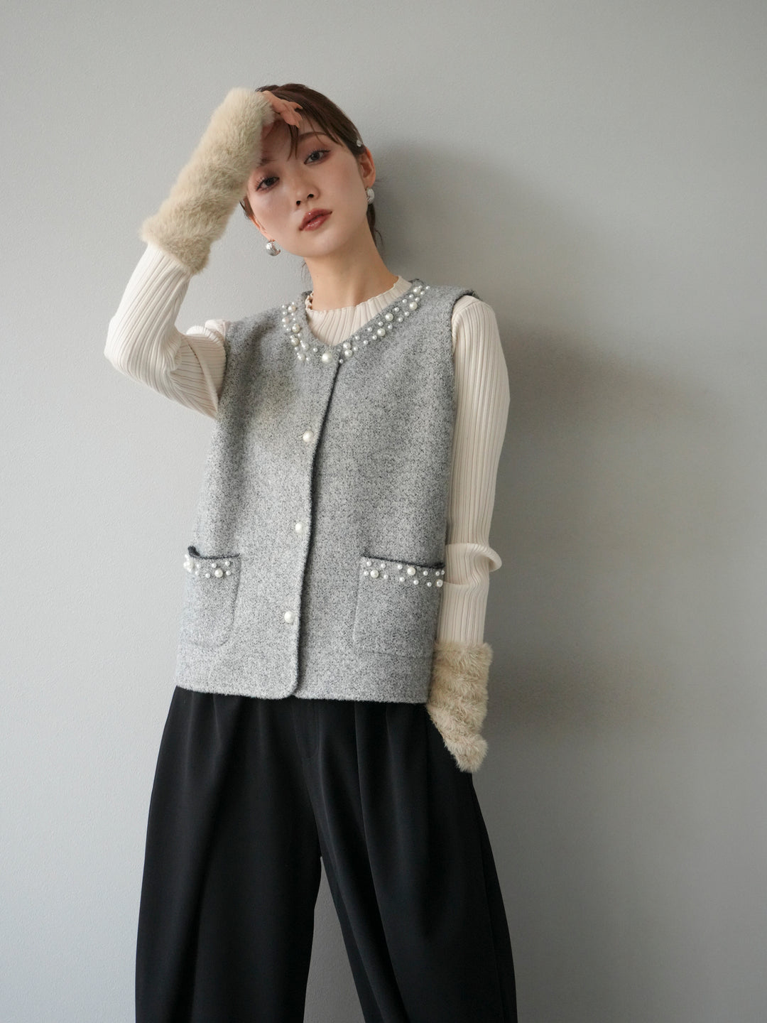 [予約]パールデザインツイードライクニットベスト/グレー