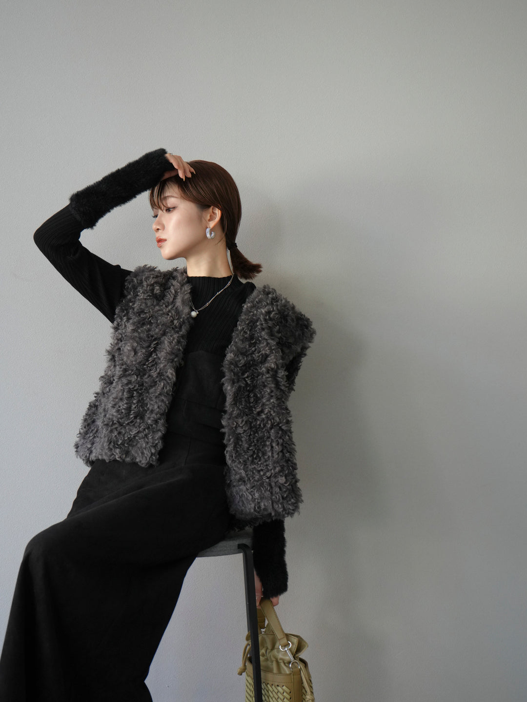 [予約]プードルファーショートベスト/チャコール