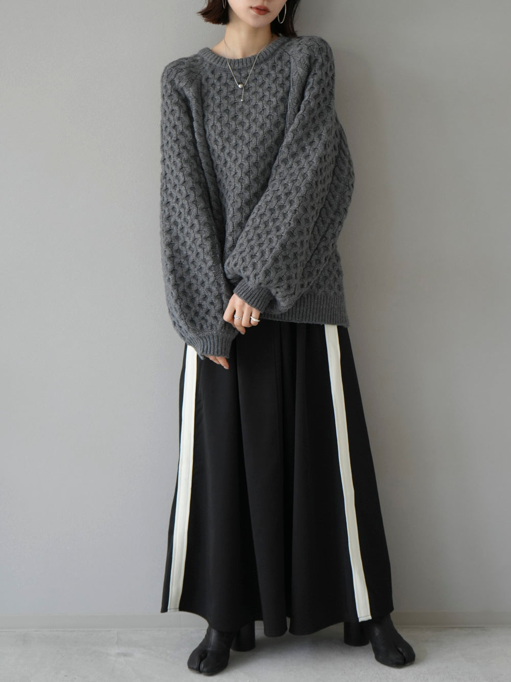 [Pre-order] Drawstring Side Run Flare Skirt/Black