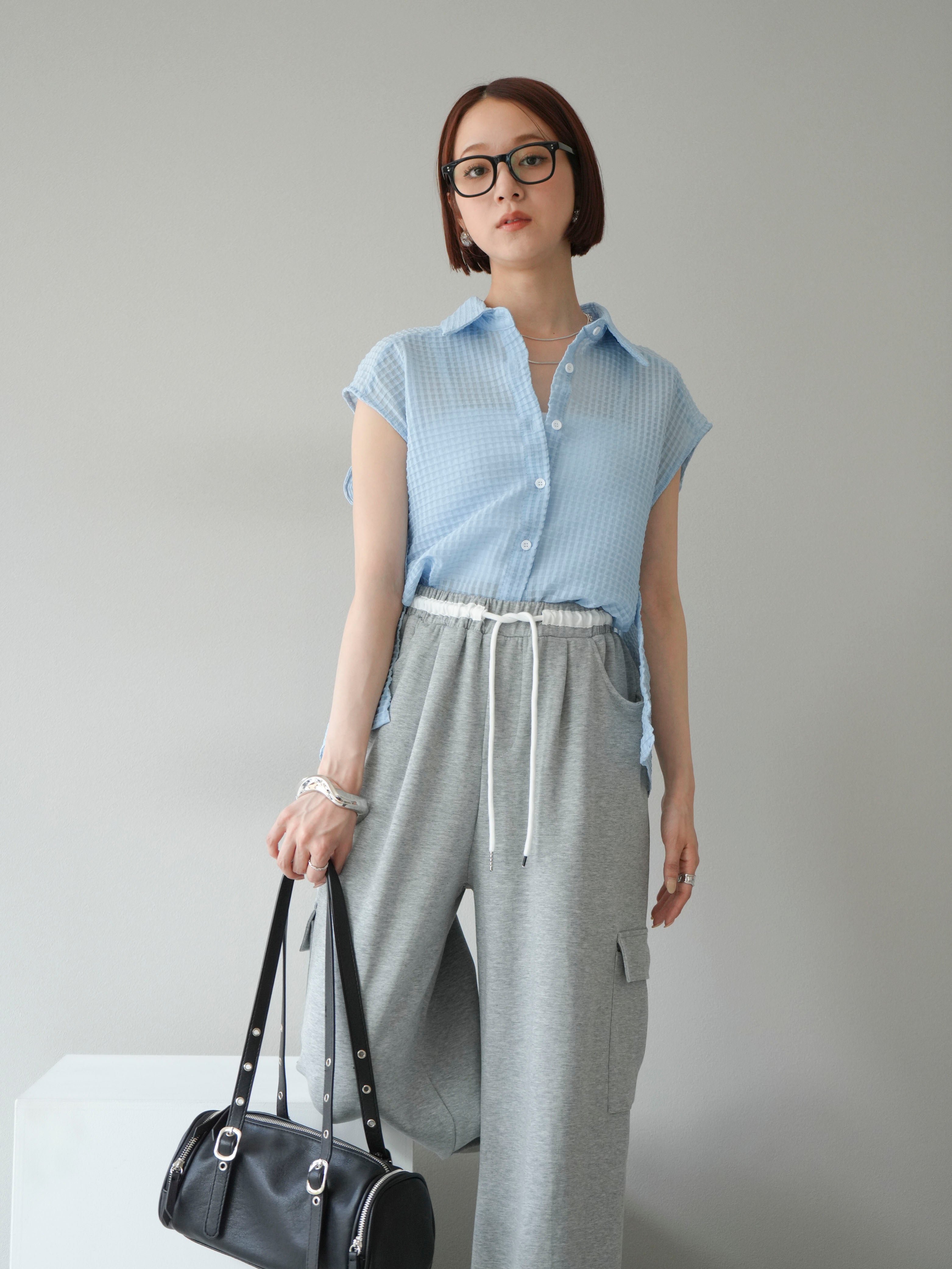 予約]シアーチェックノースリーブシャツ/ライトブルー – Lumier