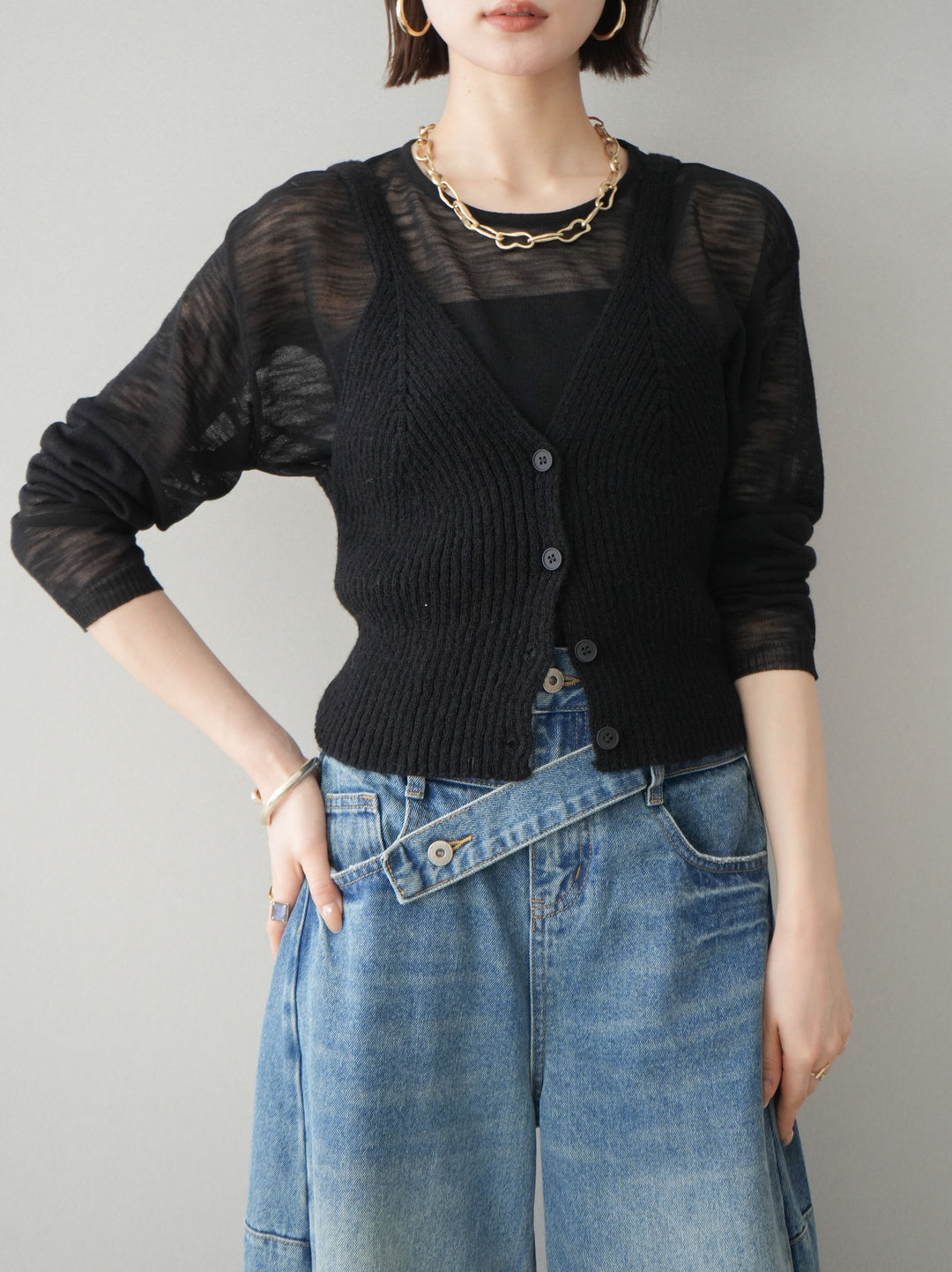 [予約]ビスチェアンサンブルシアーニット/black