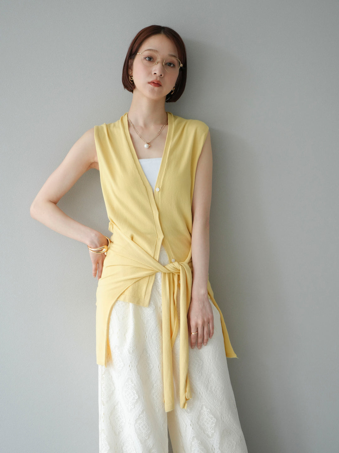 【預購】無袖圍腰針織開襟衫/黃色