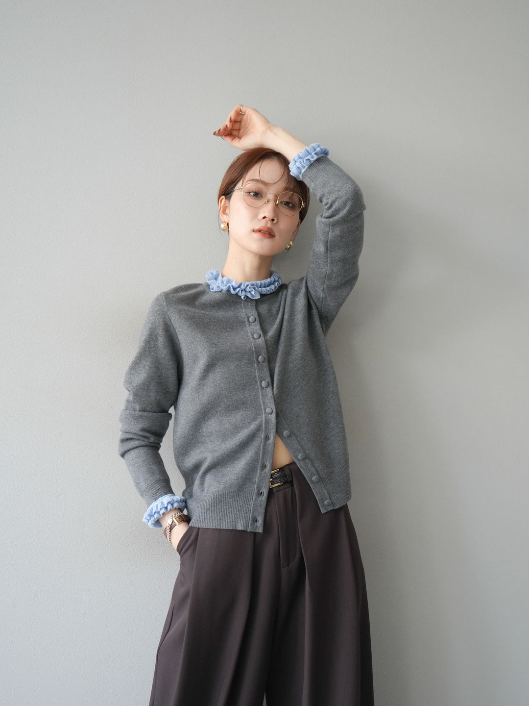 [予約]フリルデザインコンパクトニットカーディガン/グレー